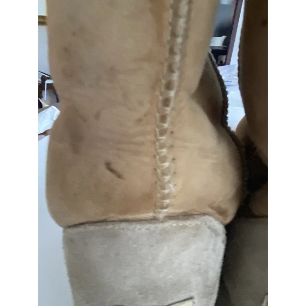 UGG Australia Sheepskin Classic Tall Suede Boot Tan Women Sz 9 US‎ 5815